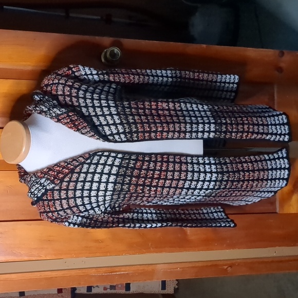 EARTHBOUND* crochet, long sleeve hooded sweater - Picture 1 of 9